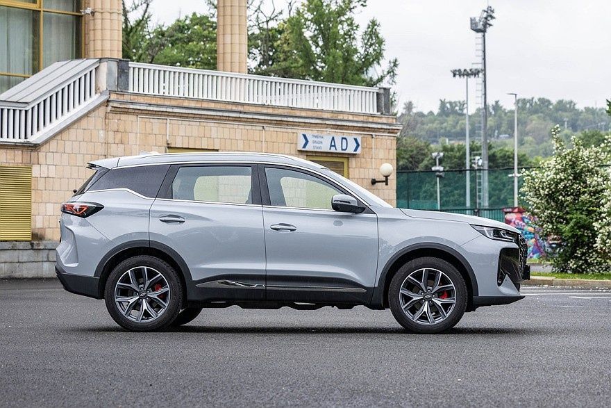  Chery Tiggo 7L:    