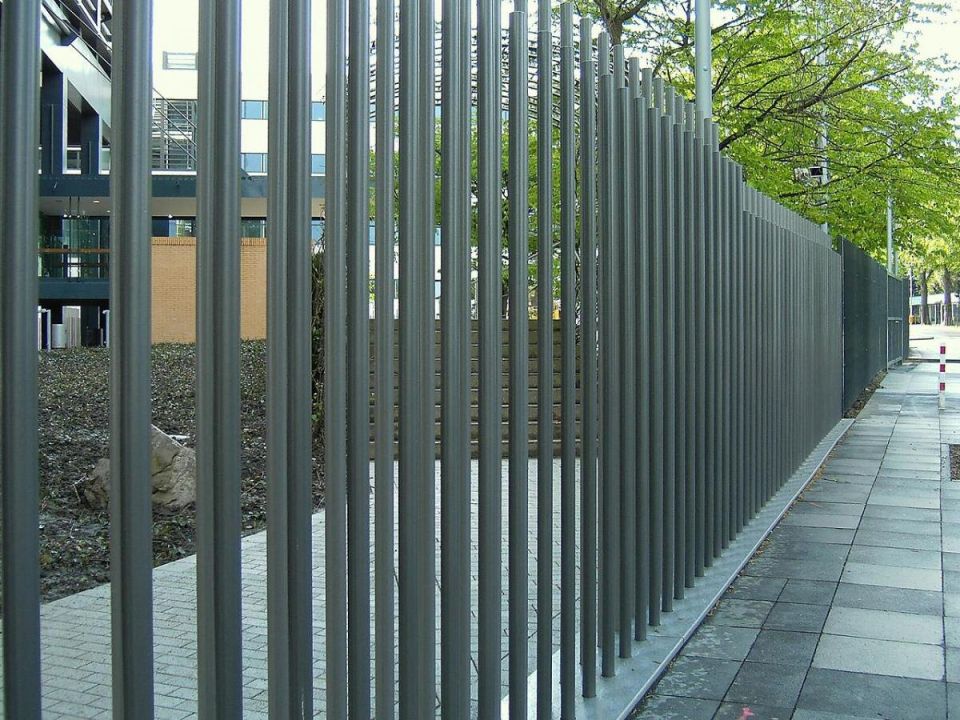 Как выбрать идеальный забор для вашего дачного участка