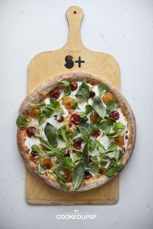 Искусство фотографирования пиццы: как сделать её вкусной на снимках