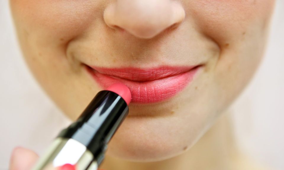 Эта ошибка в макияже превратит вас в бабушку: делают 9 из 10 дам в возрасте 55+