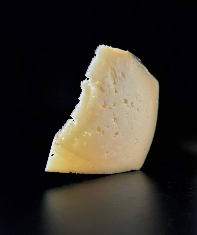 Секреты хранения сыра: как продлить свежесть вашего любимого деликатеса