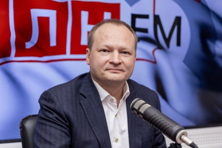 #FM.                   3     ...
