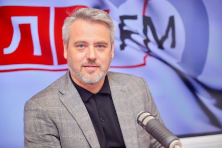 #FM.     ,    ,    ,     10     :