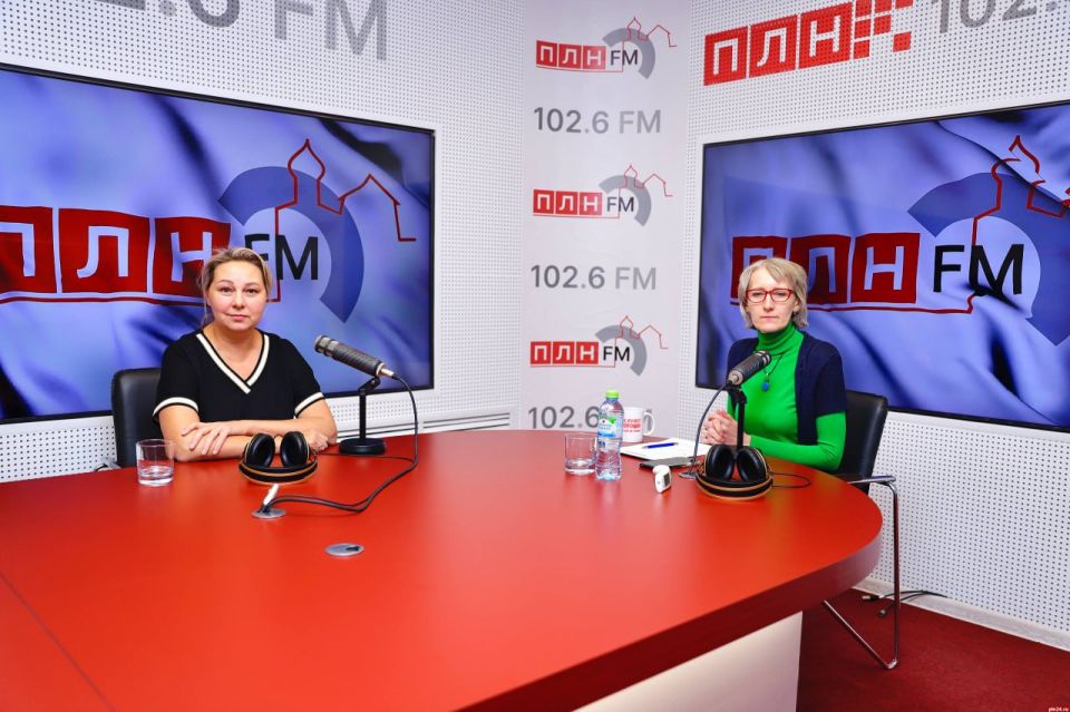 #FM.              :