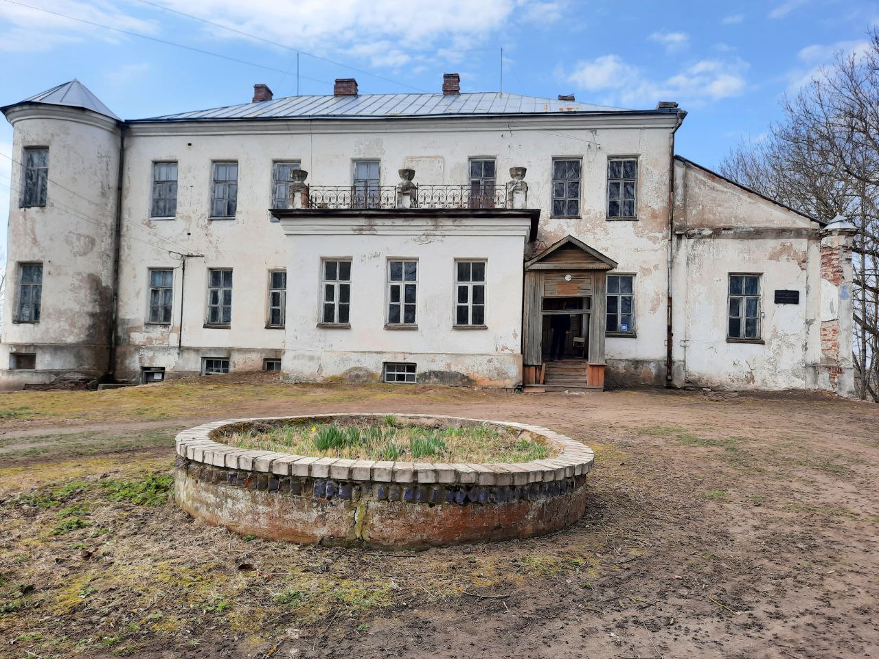 Более 200 млн рублей выделило Министерство культуры России на реставрацию Дома Родзянко в Усвятах Более 200 млн рублей выделило Министерство культуры России на реставрацию Дома Родзянко в Усвятах