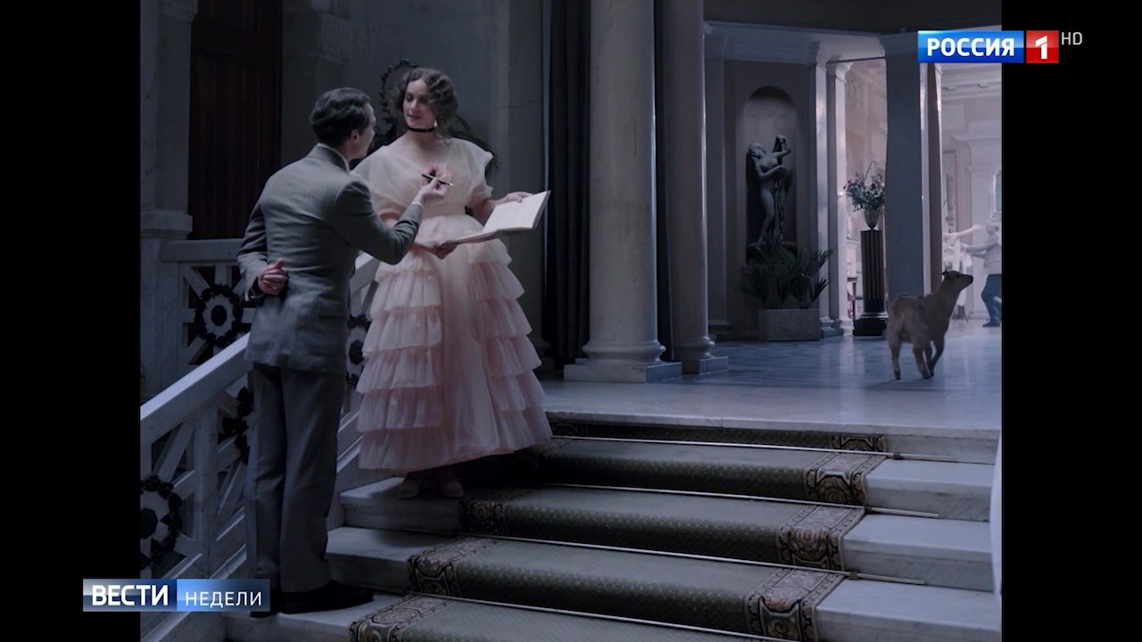 11111"На телеканале "Россия" состоялась премьера 16-серийного киноромана Андрея Кончаловского "Хроники русской революции" 11111"На телеканале "Россия" состоялась премьера 16-серийного киноромана Андрея Кончаловского "Хроники русской революции"