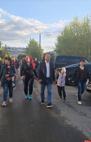 Антон Мороз приглашает жителей третьего округа Пскова на встречу по созданию ТОС