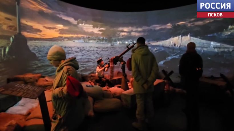 Юнармейцы военно-патриотического клуба из Опочки "Беркут" в составе делегации школьников Псковской области побывали в парке "Патриот" в Москве Юнармейцы военно-патриотического клуба из Опочки "Беркут" в составе делегации школьников Псковской области побывали в парке "Патриот" в Москве