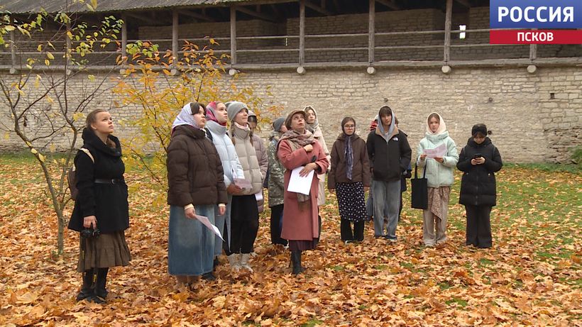 Псковские школьники стали участниками проекта "Своды" и теперь изучают древние храмы из списков ЮНЕСКО Псковские школьники стали участниками проекта "Своды" и теперь изучают древние храмы из списков ЮНЕСКО