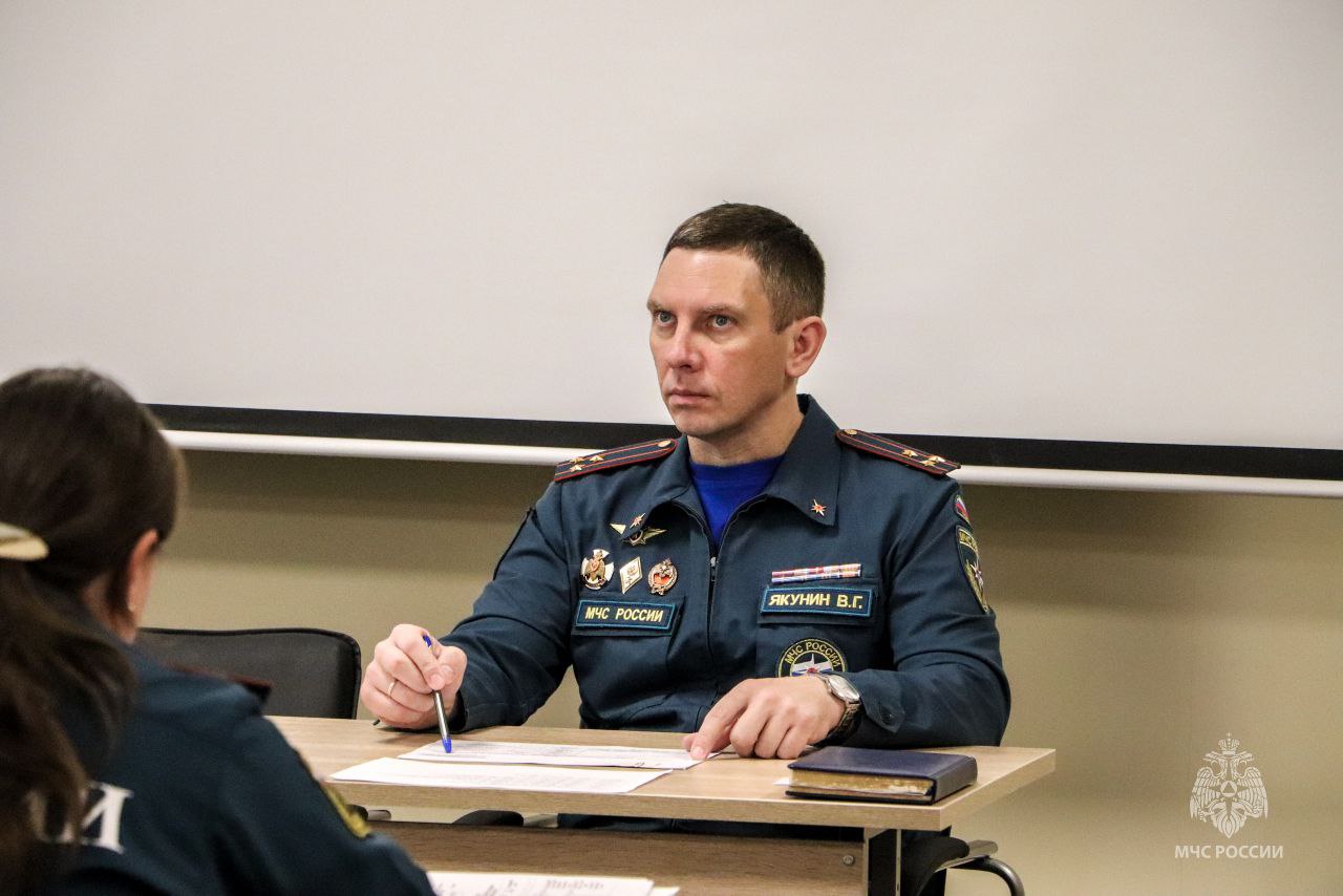 Госпожнадзор: обмен опытом на сборах Госпожнадзор: обмен опытом на сборах