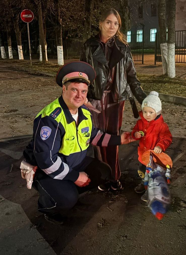 Госавтоинспекция призывает родителей уделить повышенное внимание безопасности детей на дороге!