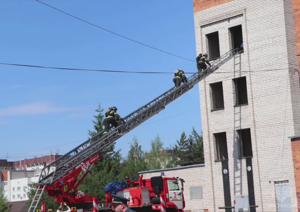 #СквозьГода 33 года спустя