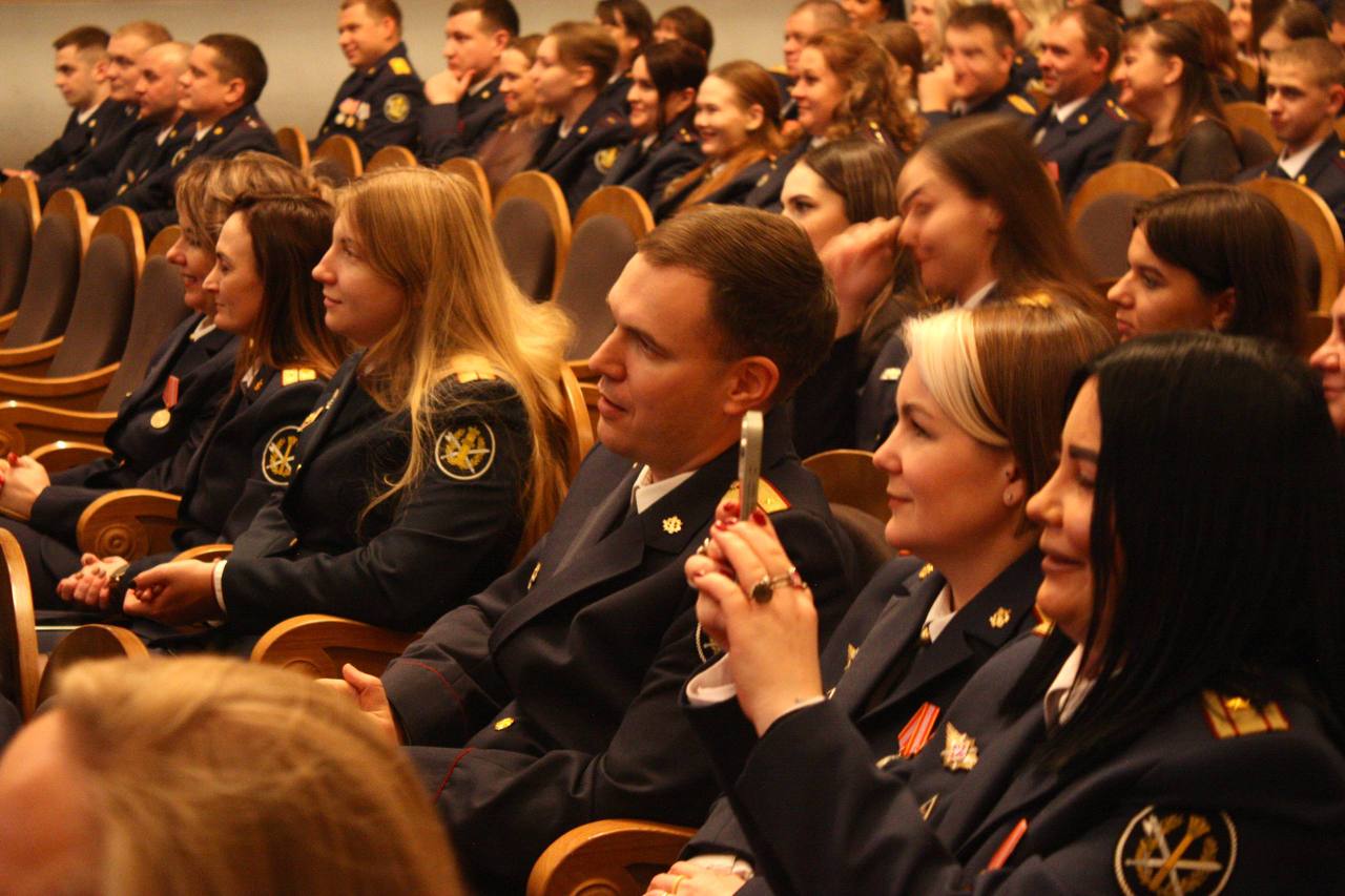 Елкин Борис: Поздравил сотрудников псковского СИЗО с двумя профессиональными праздниками Елкин Борис: Поздравил сотрудников псковского СИЗО с двумя профессиональными праздниками