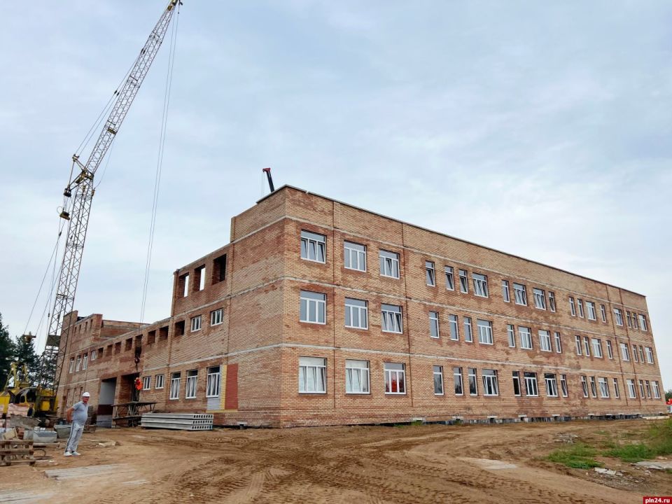 Подрядчику на строительство школы в Себеже готовы выделить почти 178 млн рублей