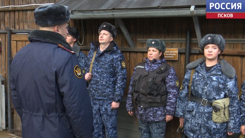 Псковскому тюремному замку 220 лет, а для людей, в нем трудящихся, сегодня еще одна важная дата – день работников СИЗО и тюрем Псковскому тюремному замку 220 лет, а для людей, в нем трудящихся, сегодня еще одна важная дата – день работников СИЗО и тюрем