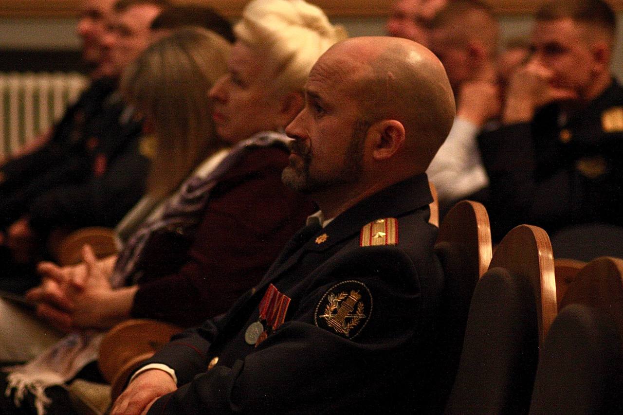 Елкин Борис: Поздравил сотрудников псковского СИЗО с двумя профессиональными праздниками Елкин Борис: Поздравил сотрудников псковского СИЗО с двумя профессиональными праздниками