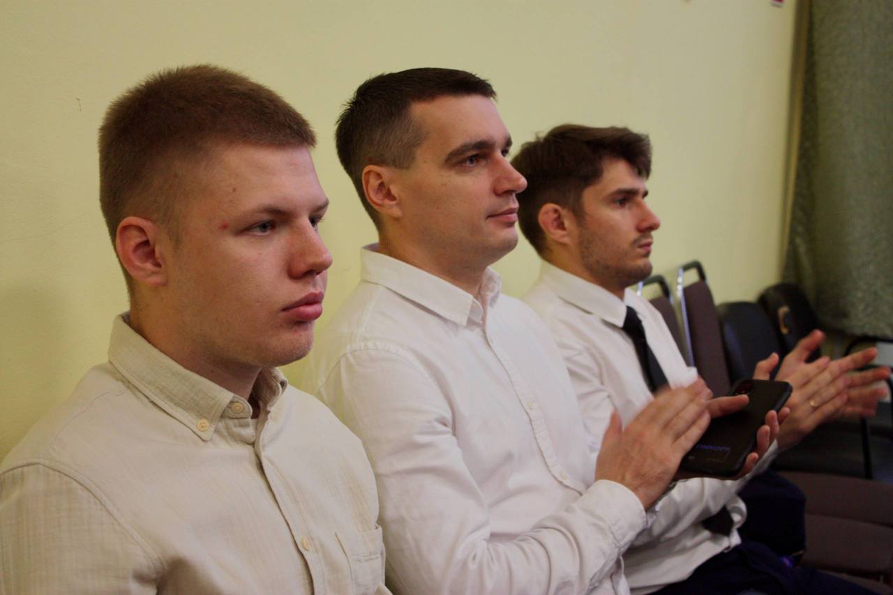 Елкин Борис: От всего сердца поздравил наш Естественно-математический лицей с 50-летним юбилеем! Елкин Борис: От всего сердца поздравил наш Естественно-математический лицей с 50-летним юбилеем!