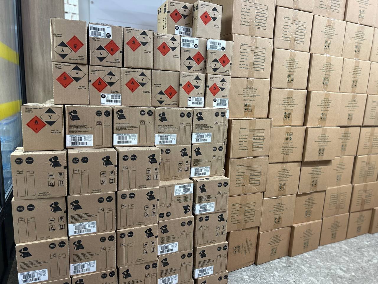 16,5 тысяч упаковок пакетированного чая на общую сумму 1 млн 600 тысяч рублей отправят в зону специальной военной операции из Псковской области 16,5 тысяч упаковок пакетированного чая на общую сумму 1 млн 600 тысяч рублей отправят в зону специальной военной операции из Псковской области