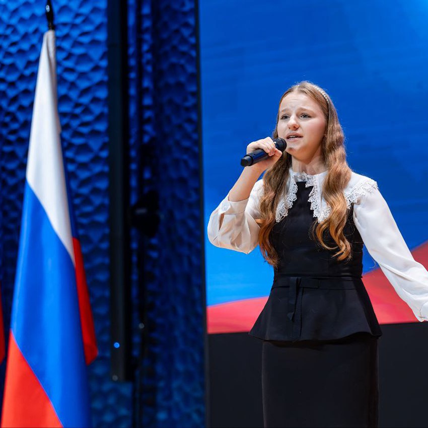 Три дня Образовательного электорального форума молодежи «Выбор. ФМ. Сириус»: обмен знаниями и опытом, развитие коммуникативного интеллекта и чувства юмора Три дня Образовательного электорального форума молодежи «Выбор. ФМ. Сириус»: обмен знаниями и опытом, развитие коммуникативного интеллекта и чувства юмора