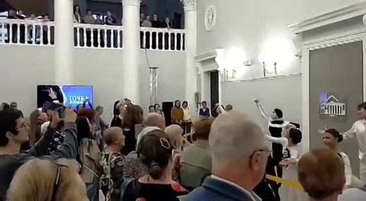 Городской культурный центр Пскова открыл свои двери после обновления актового зала