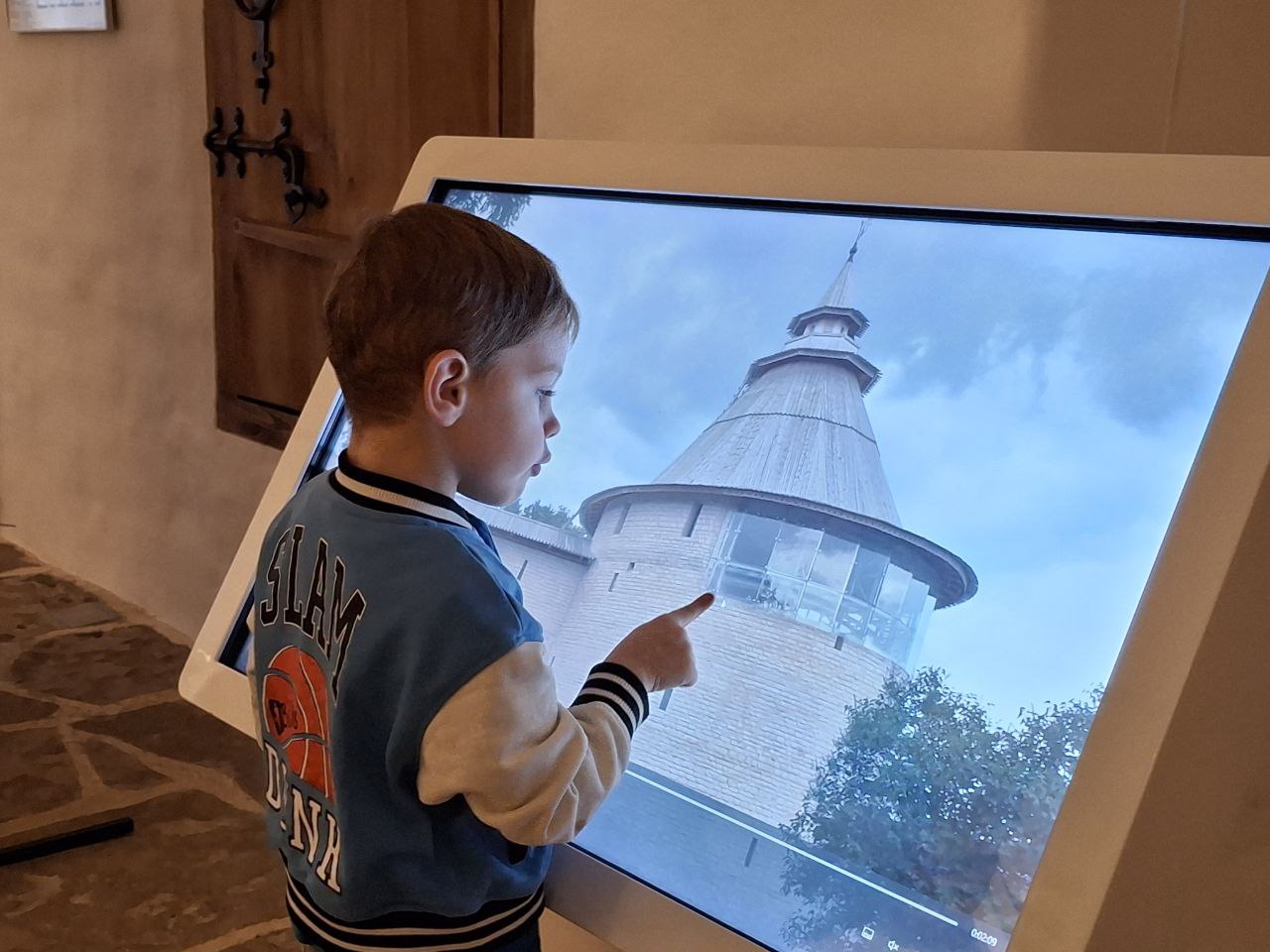 «Ночь искусств» стартовала в Псковском музее «Ночь искусств» стартовала в Псковском музее