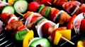 Надоело мясо? Приготовьте овощные шашлыки