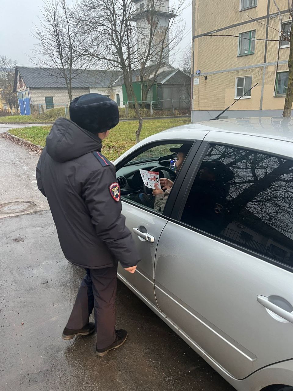 Сотрудники Госавтоинспекции МО МВД России "Новосокольнический" провели профилактическую акцию под названием " 0% алкоголя", направленную на предупреждение дорожно-транспортных происшествий с участием нетрезвых водителей и в... Сотрудники Госавтоинспекции МО МВД России "Новосокольнический" провели профилактическую акцию под названием " 0% алкоголя", направленную на предупреждение дорожно-транспортных происшествий с участием нетрезвых водителей и в...