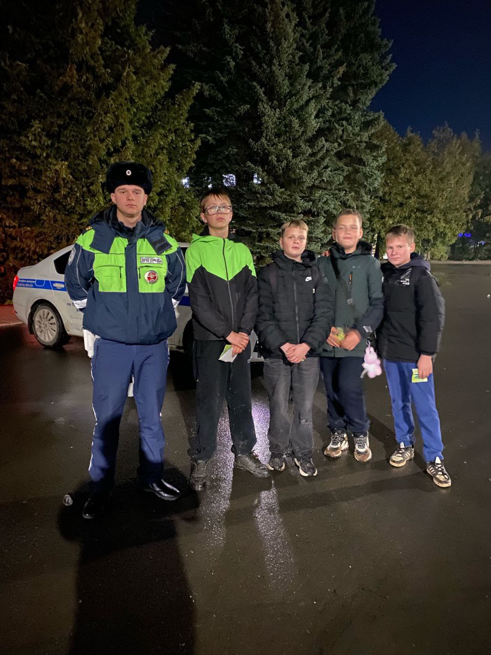 С 31 октября по 04 ноября 2025 года сотрудниками Госавтоинспекции Отделения МВД России «Пыталовское» проводится оперативно-профилактическое мероприятие, направленное на обеспечение безопасности детей на дорогах С 31 октября по 04 ноября 2025 года сотрудниками Госавтоинспекции Отделения МВД России «Пыталовское» проводится оперативно-профилактическое мероприятие, направленное на обеспечение безопасности детей на дорогах