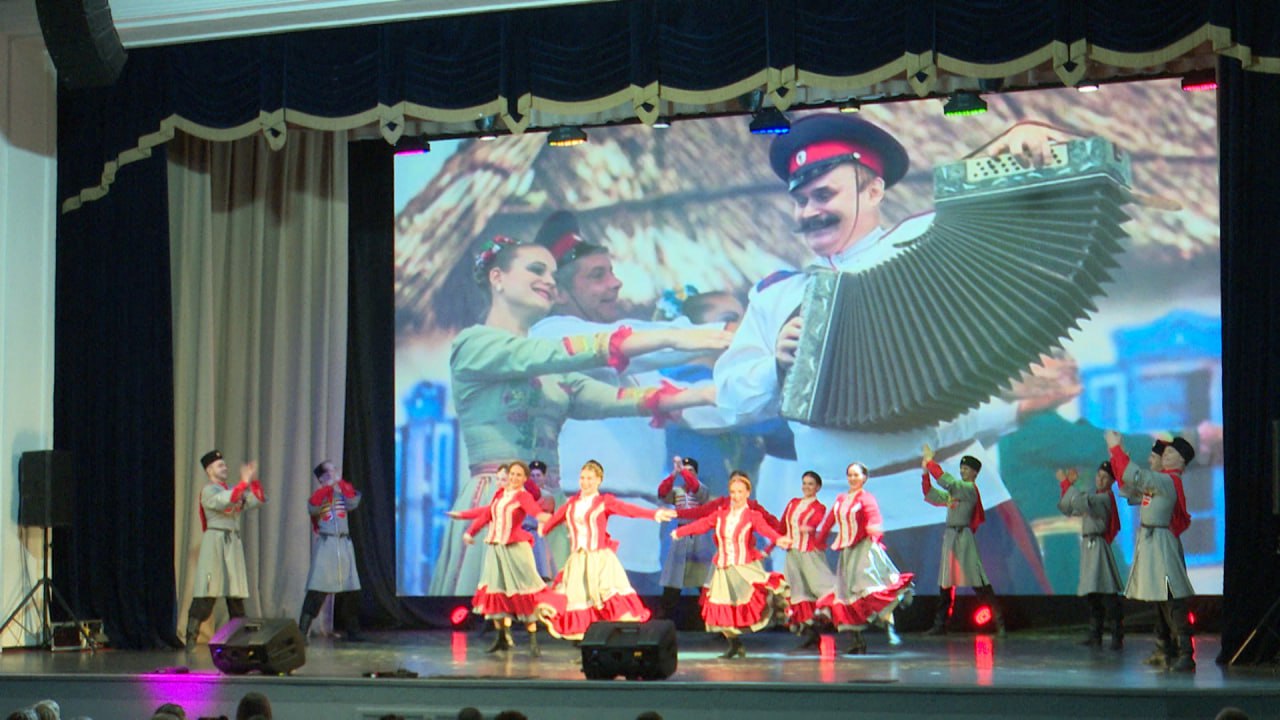 "В единстве наша сила": концерт в Пскове объединил культуры Псковщины и Беларуси "В единстве наша сила": концерт в Пскове объединил культуры Псковщины и Беларуси