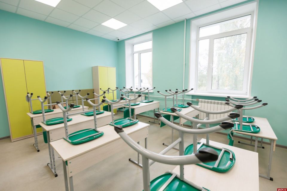 Летние каникулы в России предложили сократить до двух месяцев