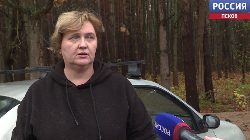 Десять собак спасли волонтеры приюта "Шанс" из дома в деревне Корытово Десять собак спасли волонтеры приюта "Шанс" из дома в деревне Корытово