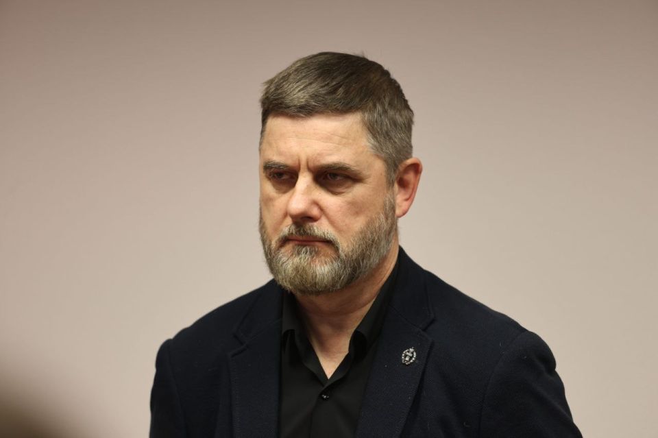 Льва Шлосберга* приговорили к обязательным работам Льва Шлосберга* приговорили к обязательным работам