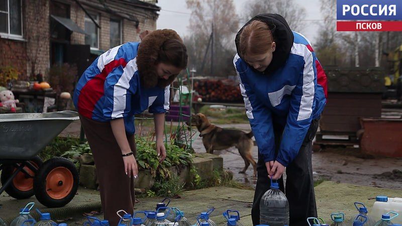 Более 90 школьников из Пскова и других городов региона приняли участие в "ТОПовом" десанте Более 90 школьников из Пскова и других городов региона приняли участие в "ТОПовом" десанте