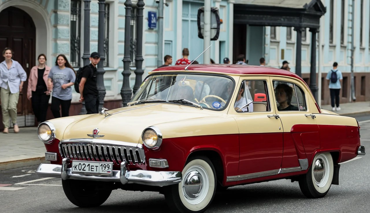 Россияне верят в возрождение советских автобрендов Россияне верят в возрождение советских автобрендов