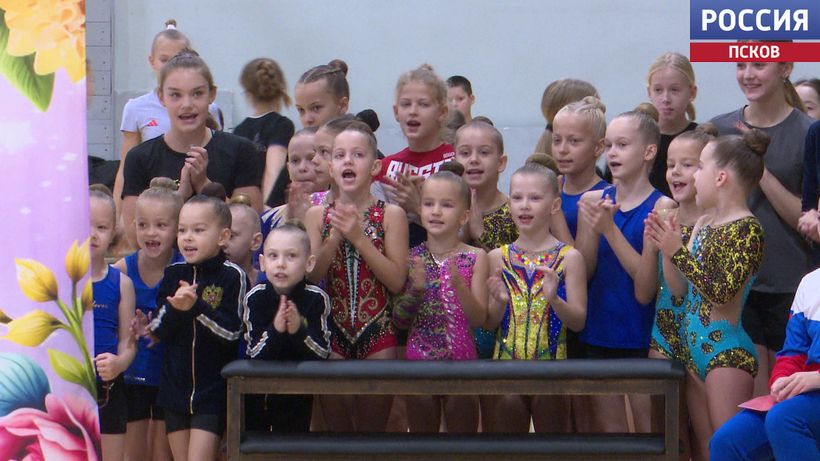 Около 200 талантливых спортсменов собрал Кубок региона по спортивной аэробике, который прошел в Пскове Около 200 талантливых спортсменов собрал Кубок региона по спортивной аэробике, который прошел в Пскове