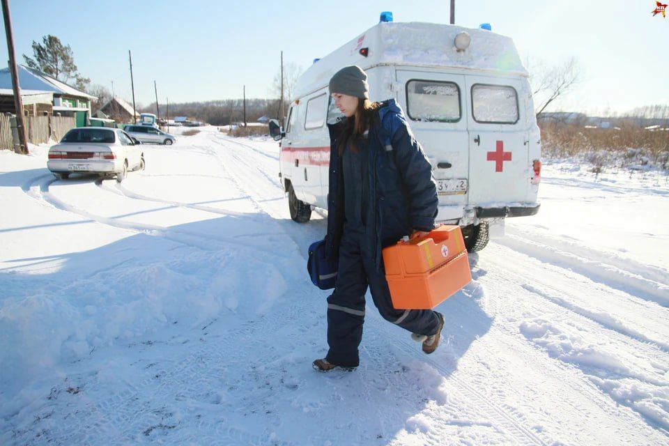 Совет Федерации одобрил закон об обязательных отработках выпускников медицинских вузов и колледжей