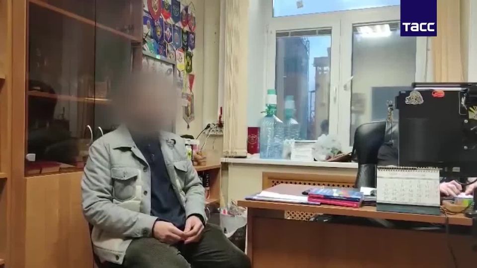 Появилось видео обысков в Псковской области, Москве и Крыму по делу о покушении на митрополита Тихона