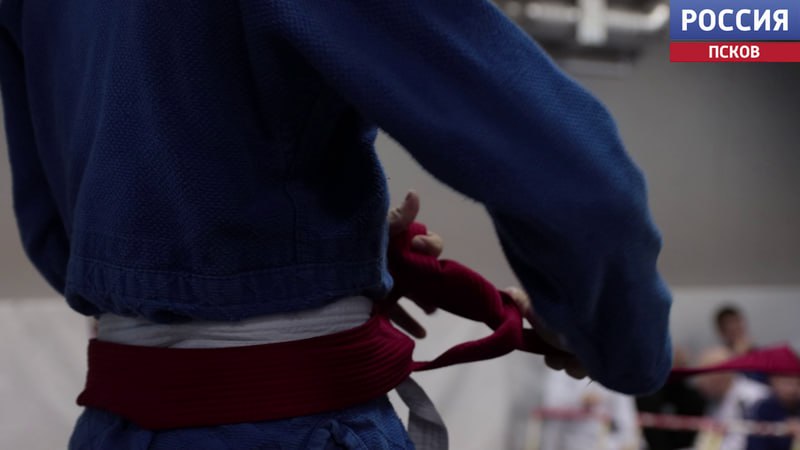 Более 40 юных спортсменов приняли участие в турнире по джиу-джитсу в Великих Луках Более 40 юных спортсменов приняли участие в турнире по джиу-джитсу в Великих Луках