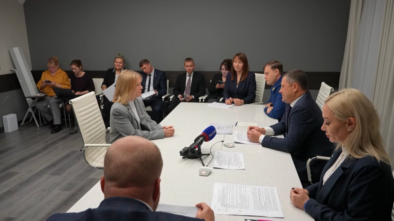 Напрямую к губернатору. С какими просьбами обратились жители к Михаилу Ведерникову? Напрямую к губернатору. С какими просьбами обратились жители к Михаилу Ведерникову?