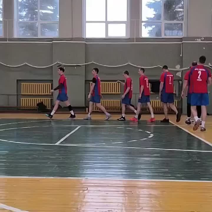 Старт! Болеем за наших!