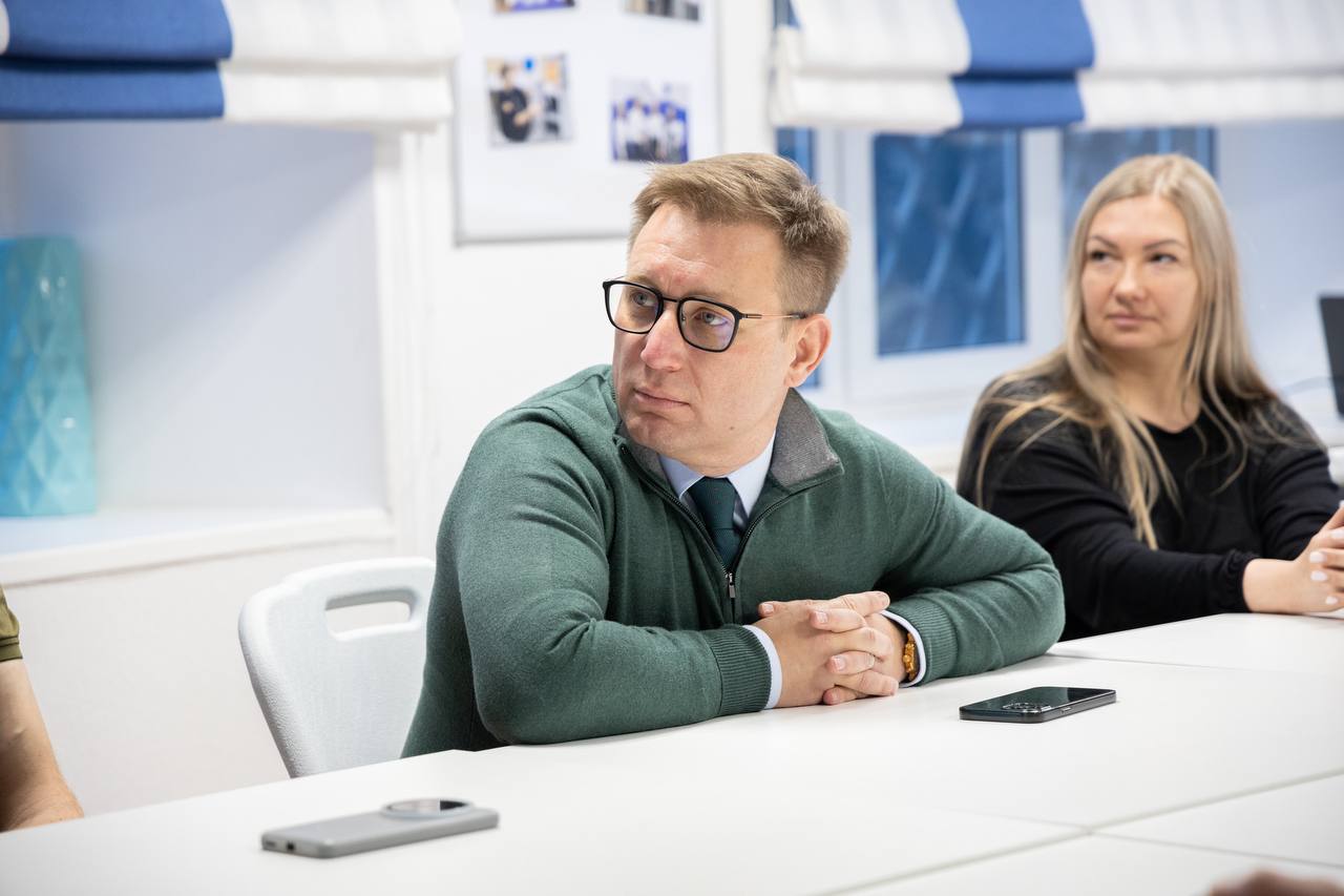 Встреча с молодёжью: опыт, идеи и новые перспективы Встреча с молодёжью: опыт, идеи и новые перспективы