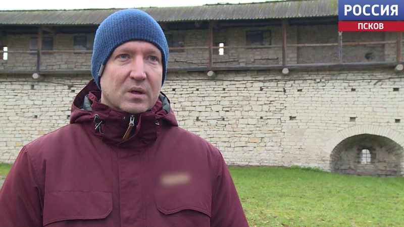 В Псково-Печерском монастыре завершается реставрация Лазаревской церкви В Псково-Печерском монастыре завершается реставрация Лазаревской церкви