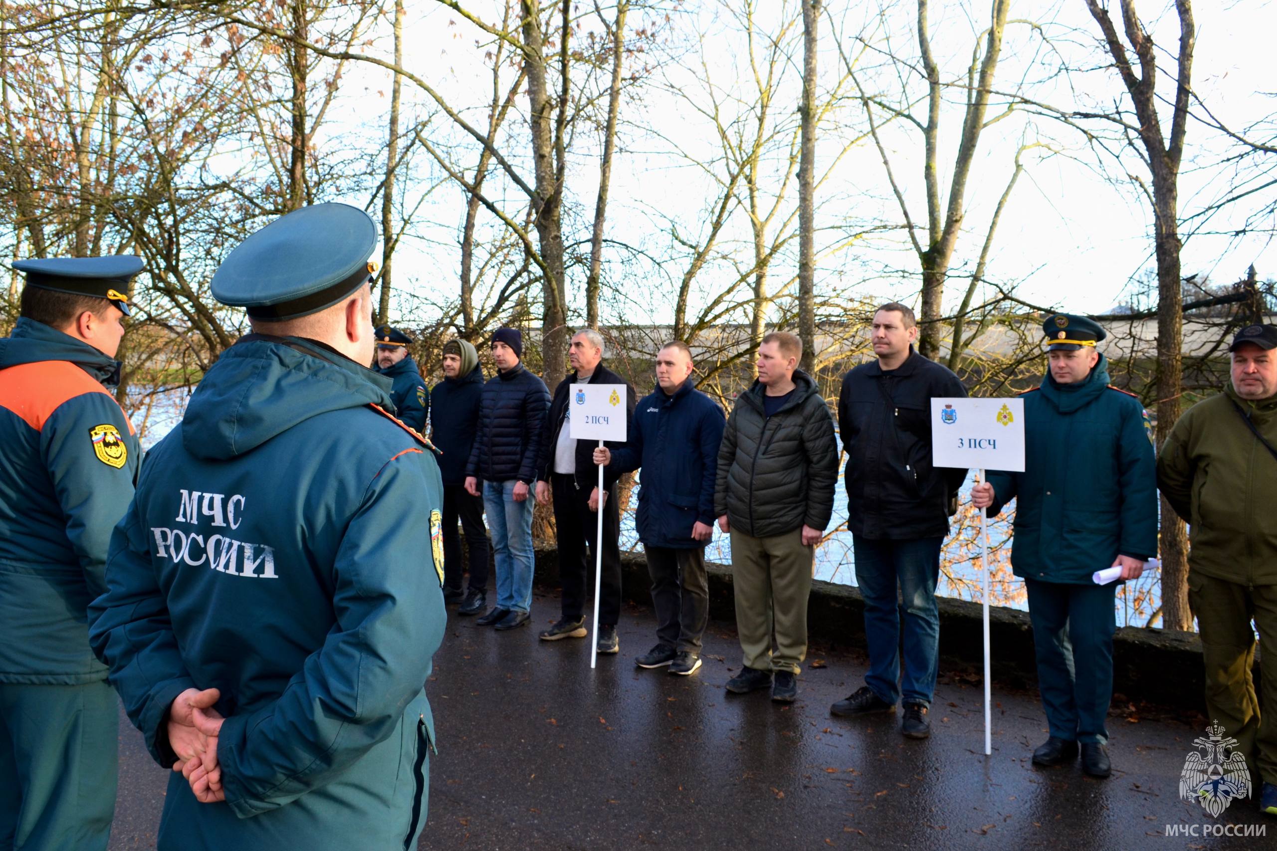 Пожарные соревновались в быстрых шахматах