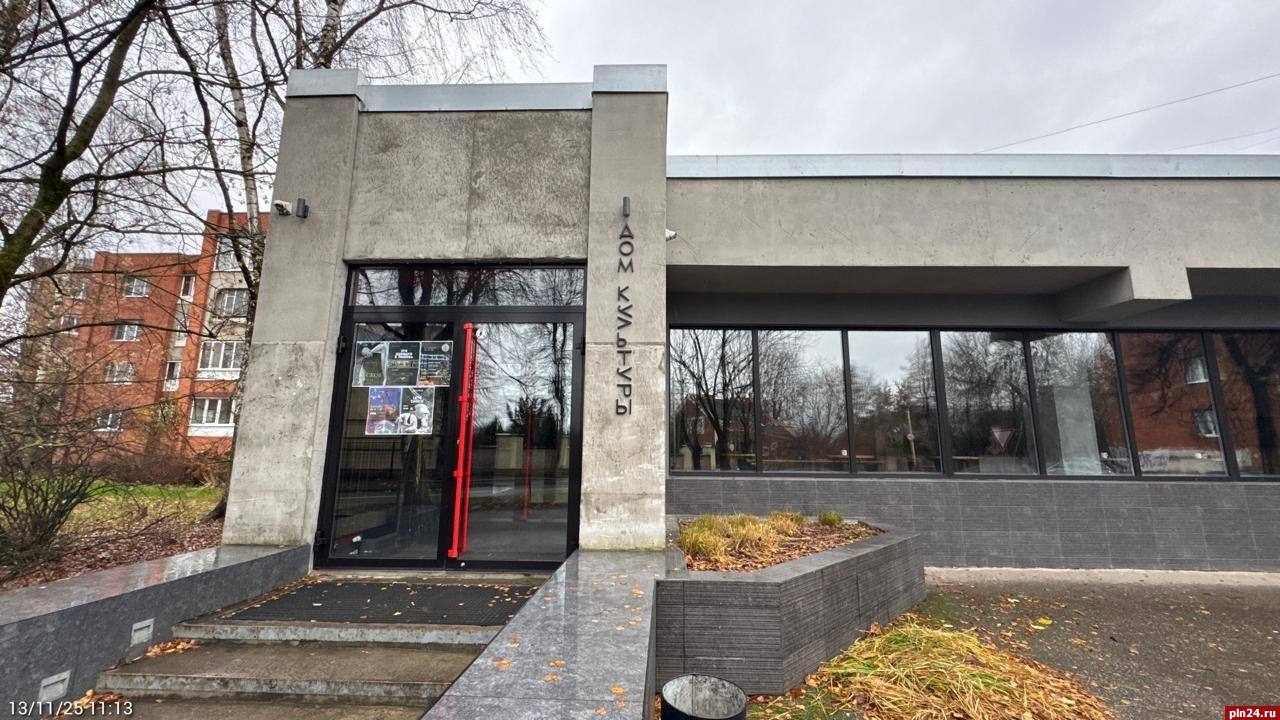 28 самовольно размещённых информационных вывесок выявили в Пскове 28 самовольно размещённых информационных вывесок выявили в Пскове