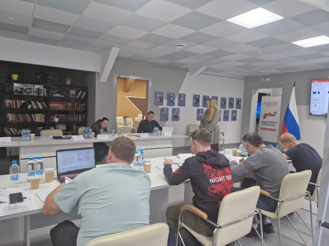 Участник региональной кадровой программы «Герои земли Псковской» Александр Борисенко поделился идеей создания в регионе предприятия по переработке мусора Участник региональной кадровой программы «Герои земли Псковской» Александр Борисенко поделился идеей создания в регионе предприятия по переработке мусора