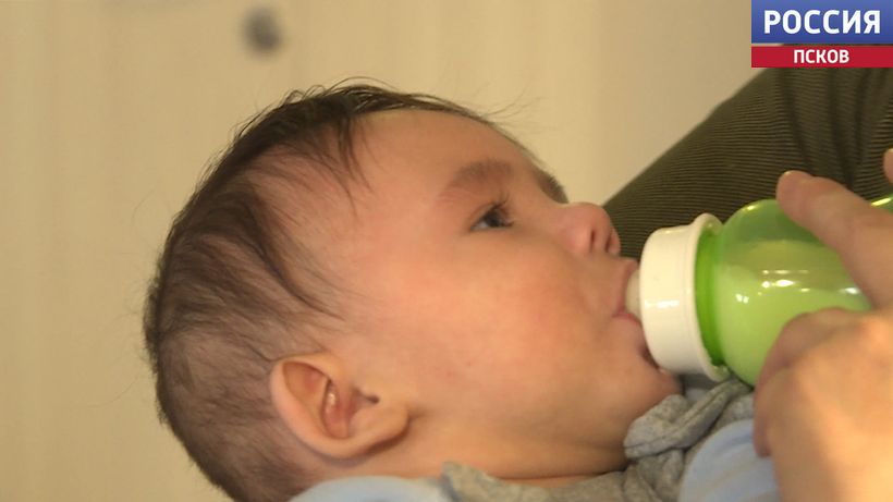 Спасти и выходить. В перинатальном центре прошла встреча родителей с теми, кто спас их недоношенных детей Спасти и выходить. В перинатальном центре прошла встреча родителей с теми, кто спас их недоношенных детей