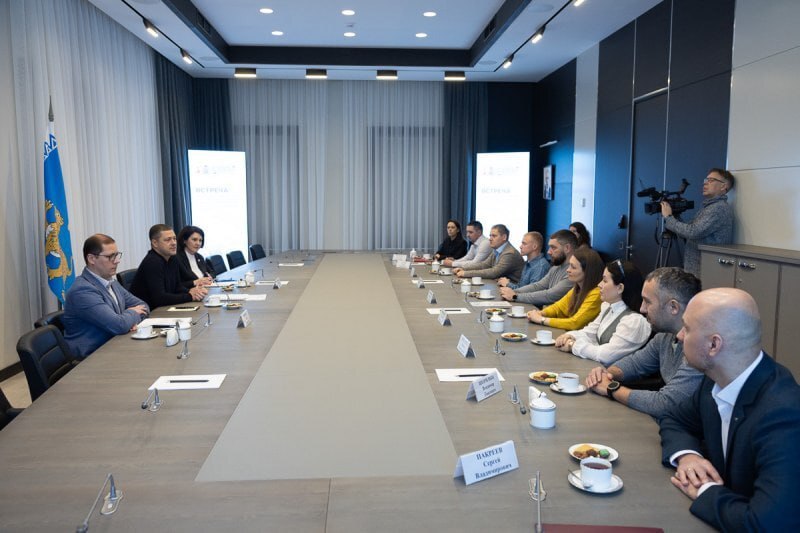 Участник региональной кадровой программы «Герои земли Псковской» Александр Борисенко поделился идеей создания в регионе предприятия по переработке мусора Участник региональной кадровой программы «Герои земли Псковской» Александр Борисенко поделился идеей создания в регионе предприятия по переработке мусора