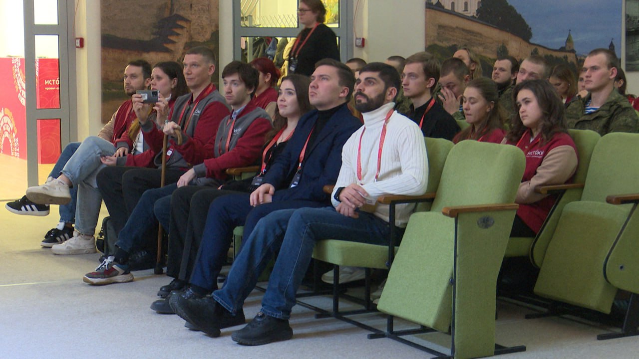 Ветераны СВО со всей России осваивают искусство наставничества в Печорах Ветераны СВО со всей России осваивают искусство наставничества в Печорах