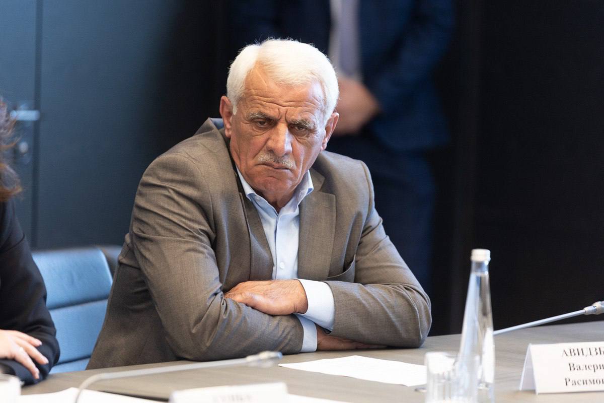 Елкин Борис: Международные связи Пскова выходят на новый уровень - заключено соглашение о побратимстве и сотрудничестве с Гудаутским районом Республики Абхазия Елкин Борис: Международные связи Пскова выходят на новый уровень - заключено соглашение о побратимстве и сотрудничестве с Гудаутским районом Республики Абхазия