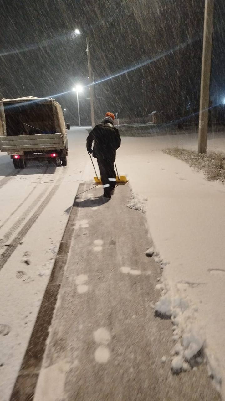 Елкин Борис: Первый снег – это всегда небольшое чудо, которое дарит нам улыбки и напоминает о скором приближении новогодних праздников Елкин Борис: Первый снег – это всегда небольшое чудо, которое дарит нам улыбки и напоминает о скором приближении новогодних праздников